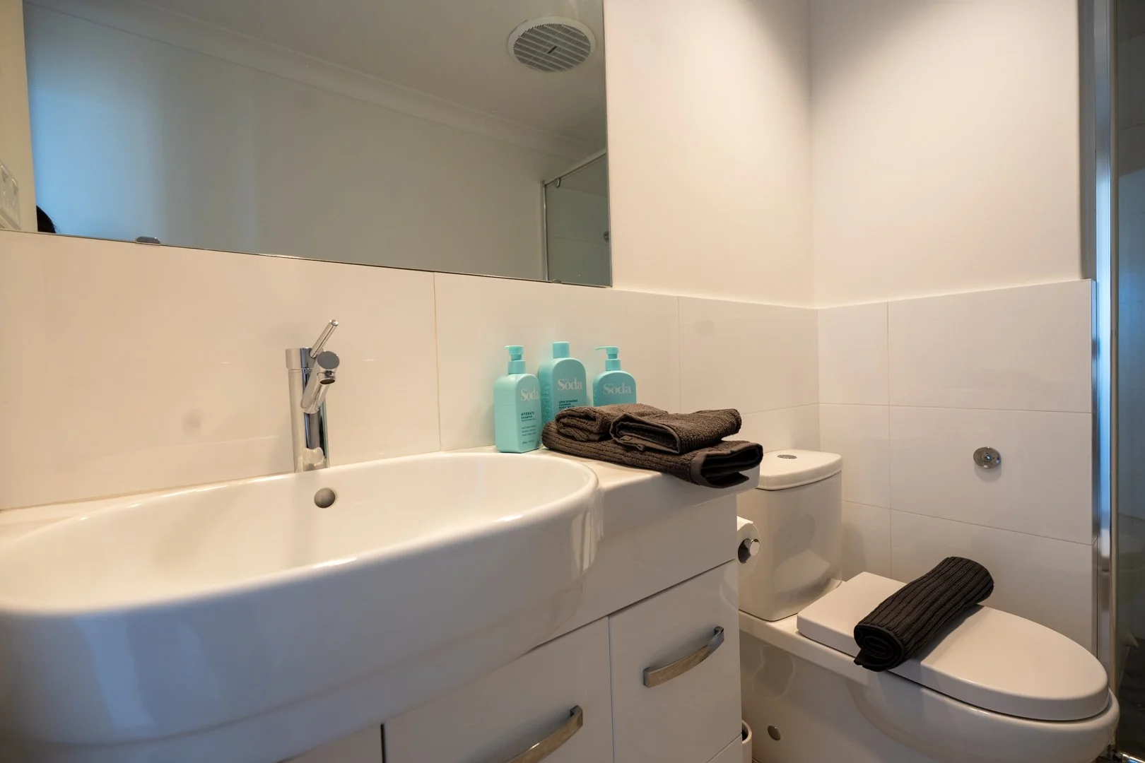 Cottesloe Beach View Apartments 16-16.jpg