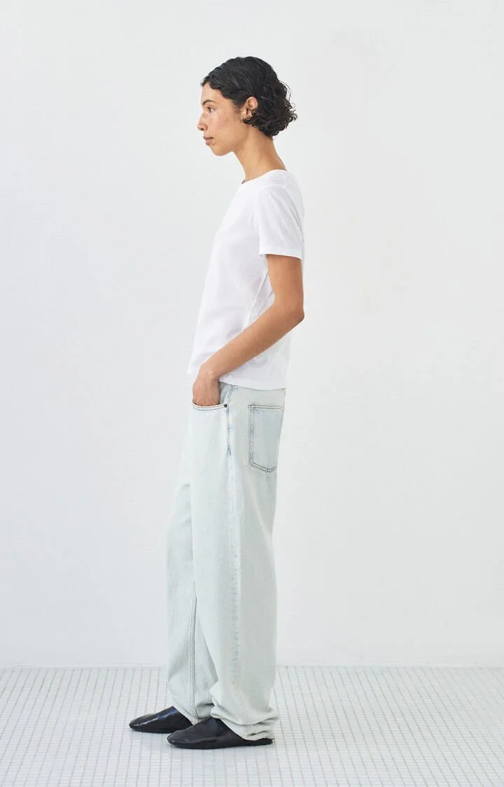 APO02EH26-BLANC-MODEL-4-large.jpg