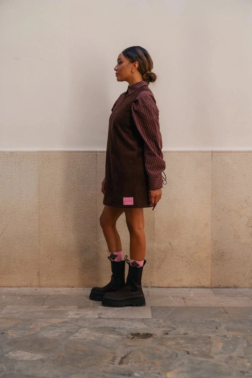 lorena-velour-dress-dark-brown_04.jpg