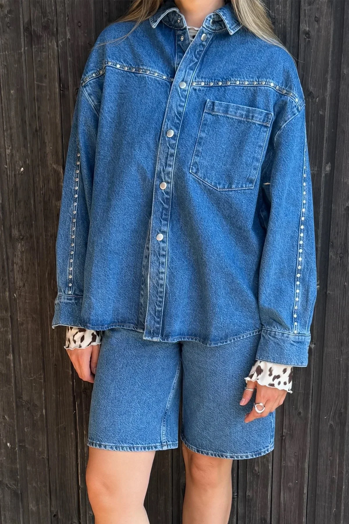 vivian-denim-shirt_1.jpeg