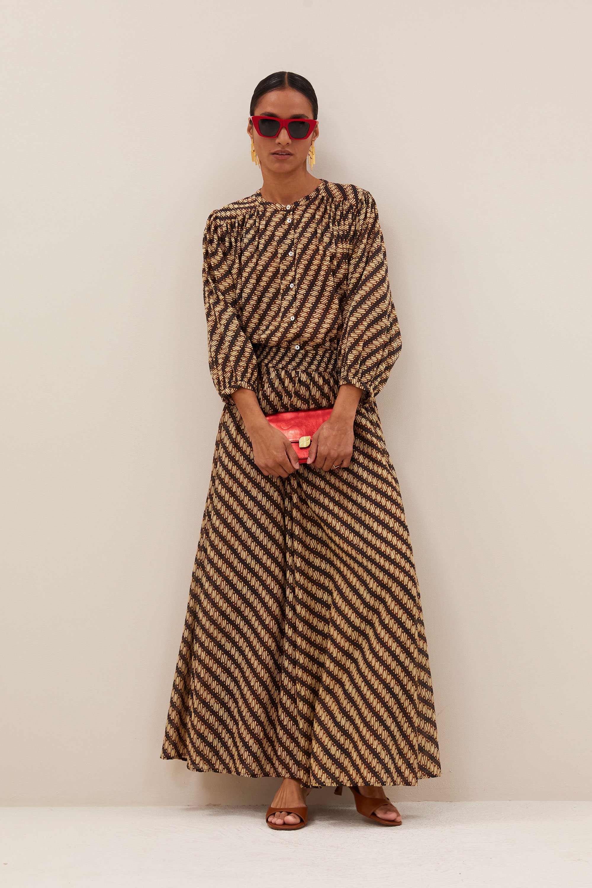 By Bar Rock Ruby in Manilla Print