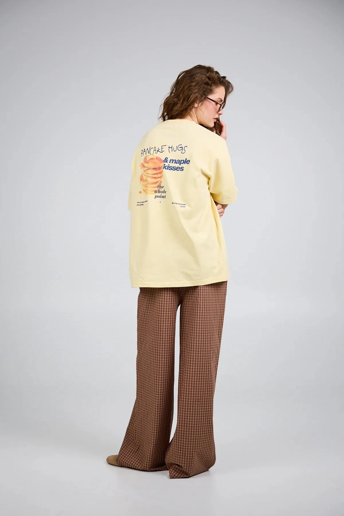 BFT-ShirtPancakeButterYellow10053040090001_26.jpg