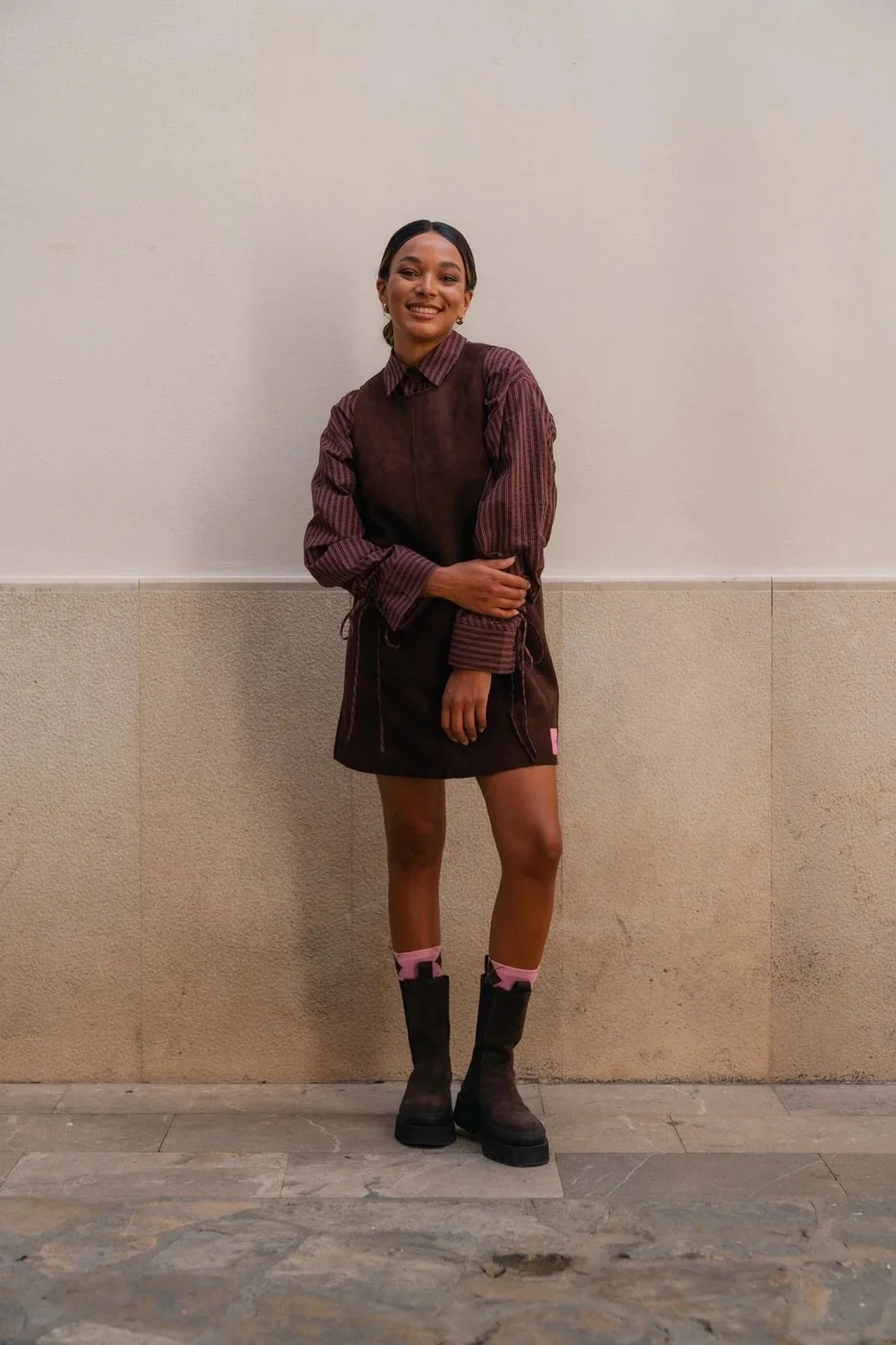 lorena-velour-dress-dark-brown_03.jpg