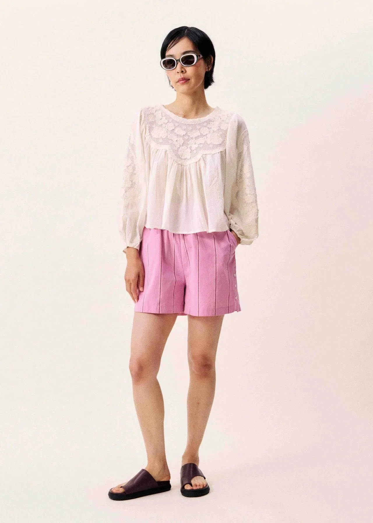 INC26282-CREME-1.jpg