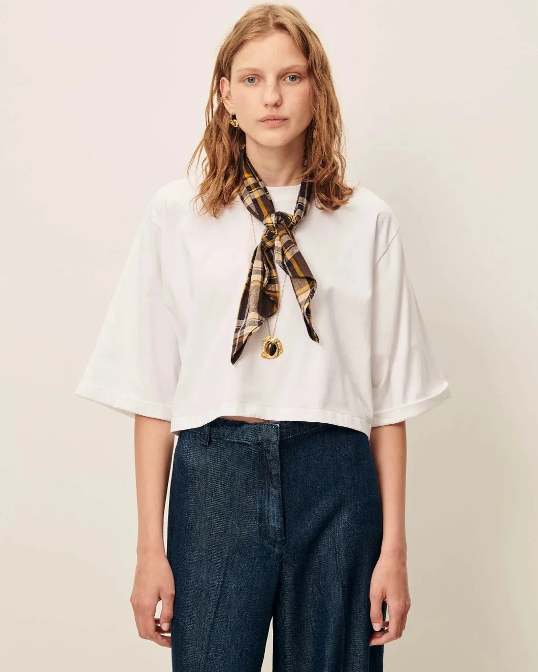 WXL_Babe_optical_white-Aldivio_indigo_blue-007.jpeg