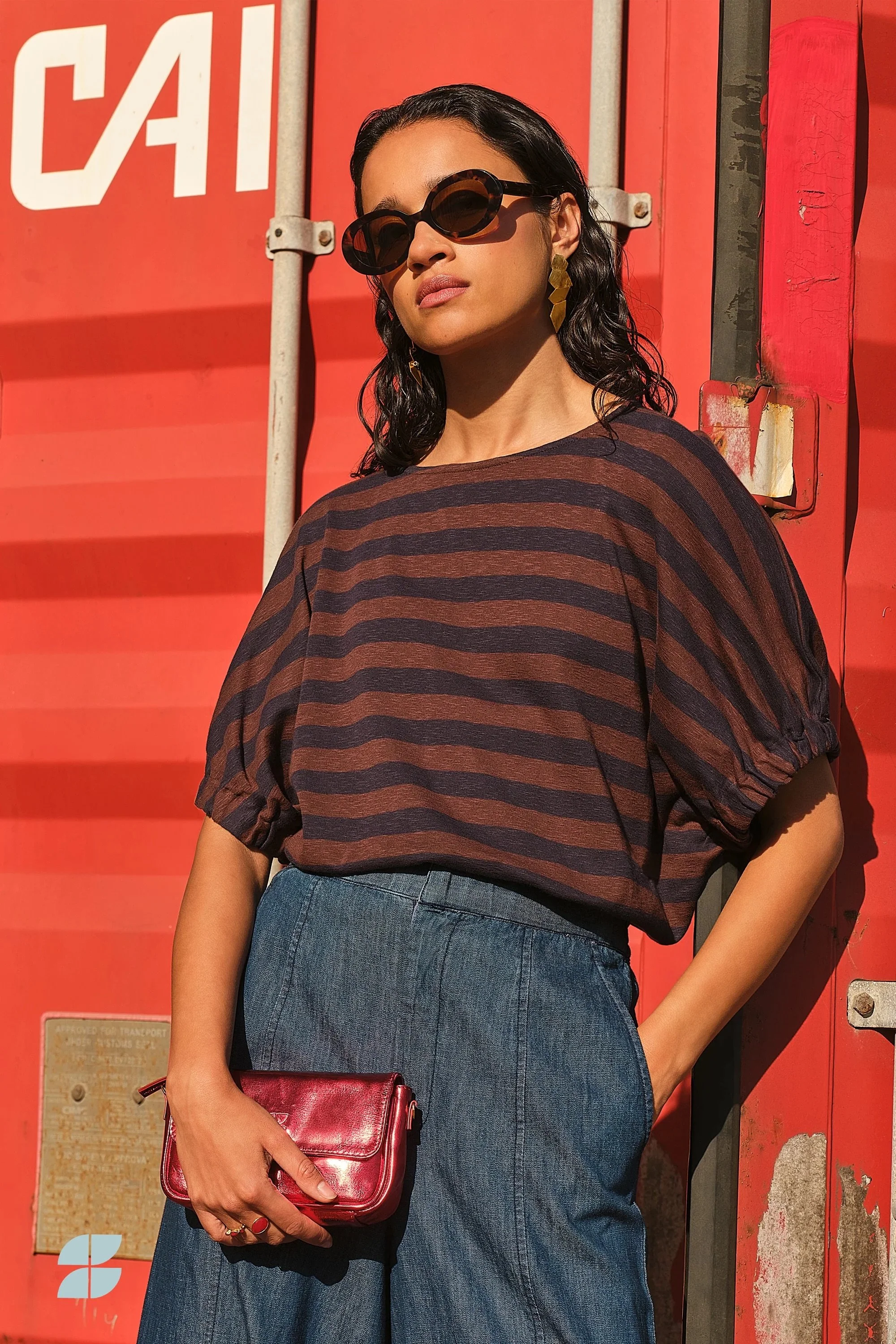 By Bar Shirt Merle in Navy / Brown Striped