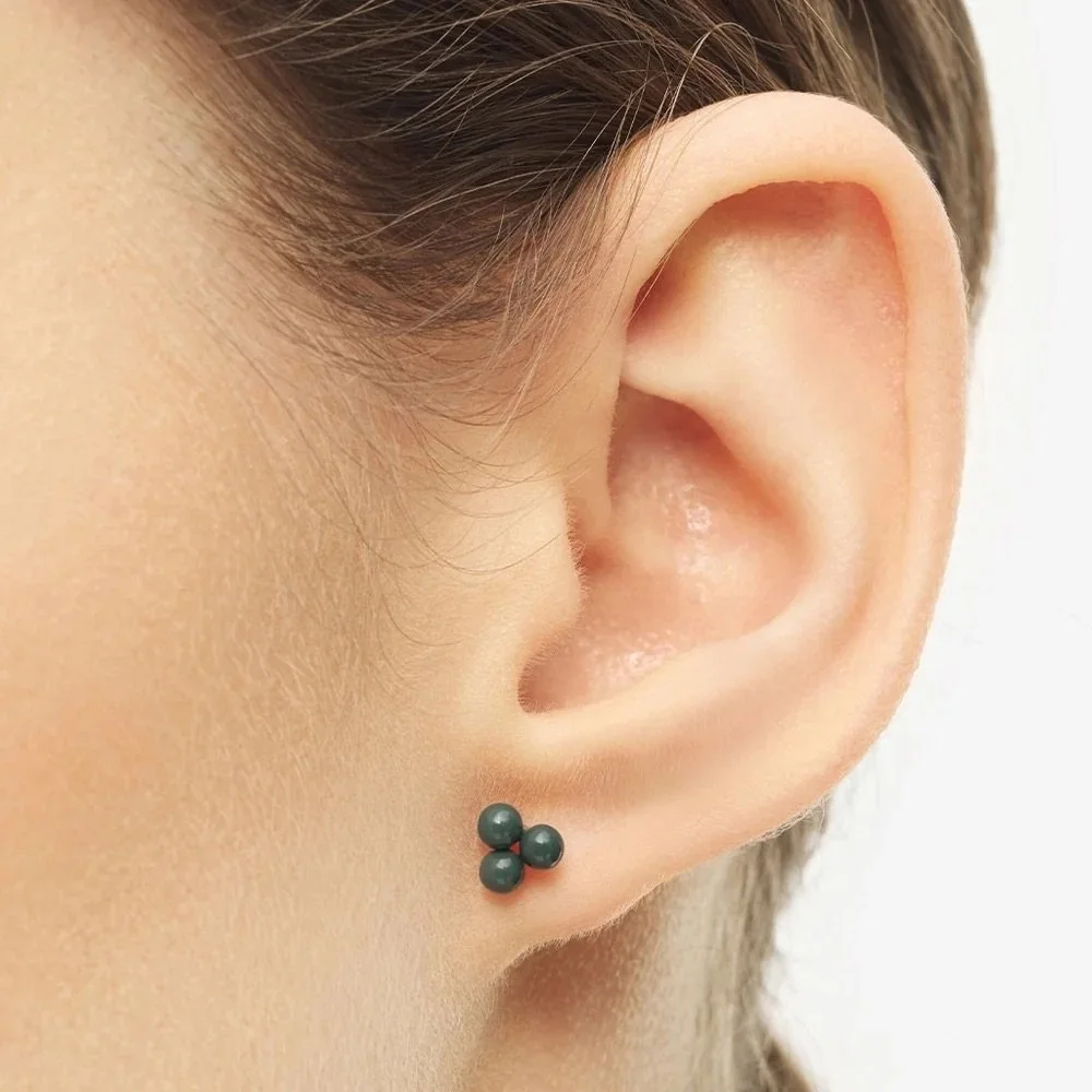 Trio_Ohrring_1_stuck-Ear_stud_1_pcs-LULU1840-North_Sea_Green-1.jpg