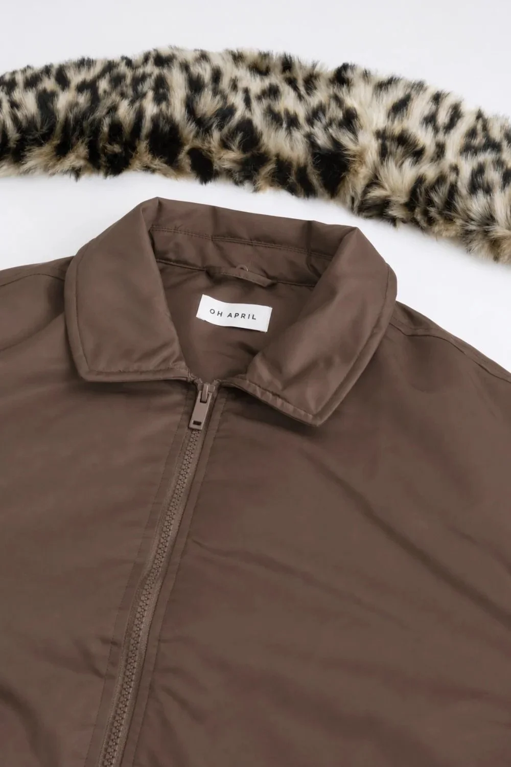RunaBomberjacket_DarkBrown_4.jpeg
