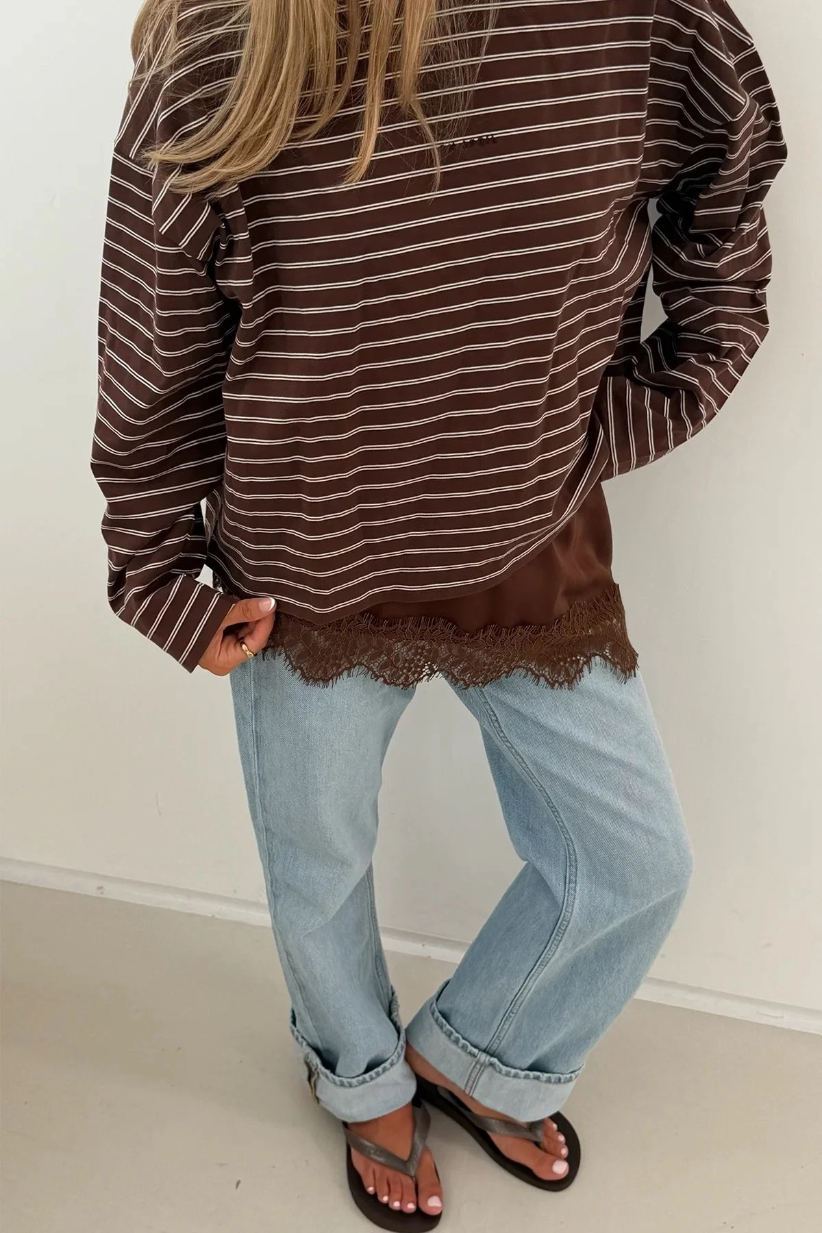 regularlongsleevebraun.jpeg