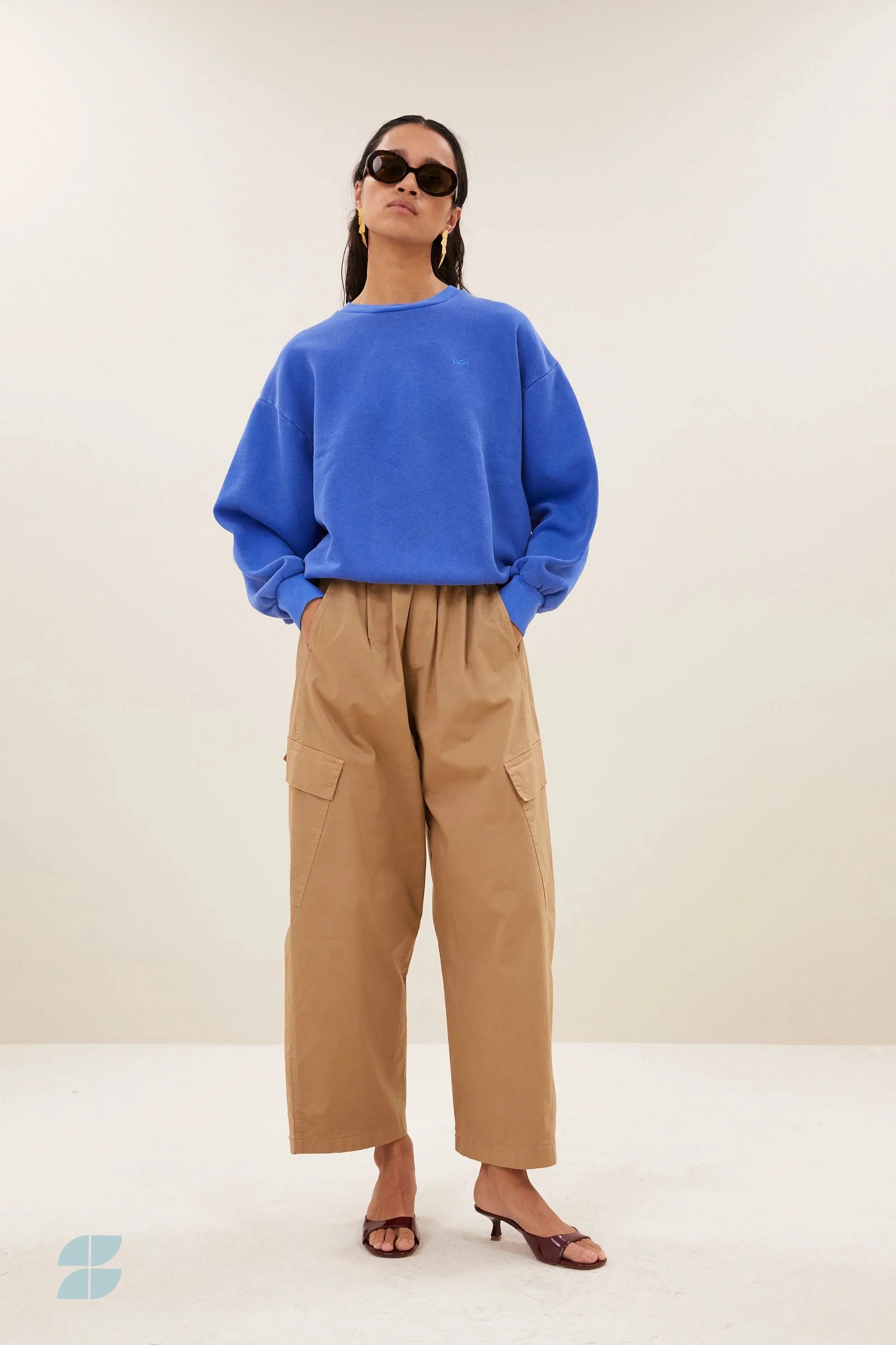 By Bar Sweatshirt Lili Lucky in Electric Blue