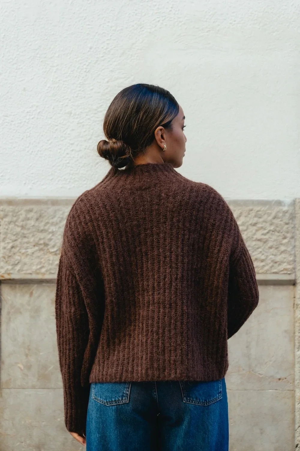 LounaBoxyKnitJumper_DarkBrown_4.jpg