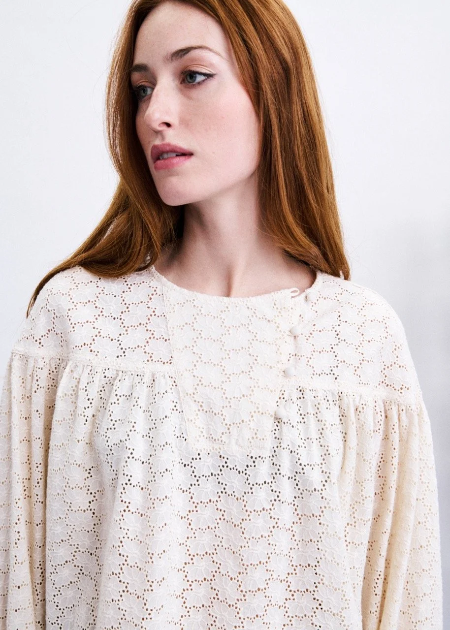 Groß (CHC26650 blouse TAKIS-CRÉME-4).jpeg