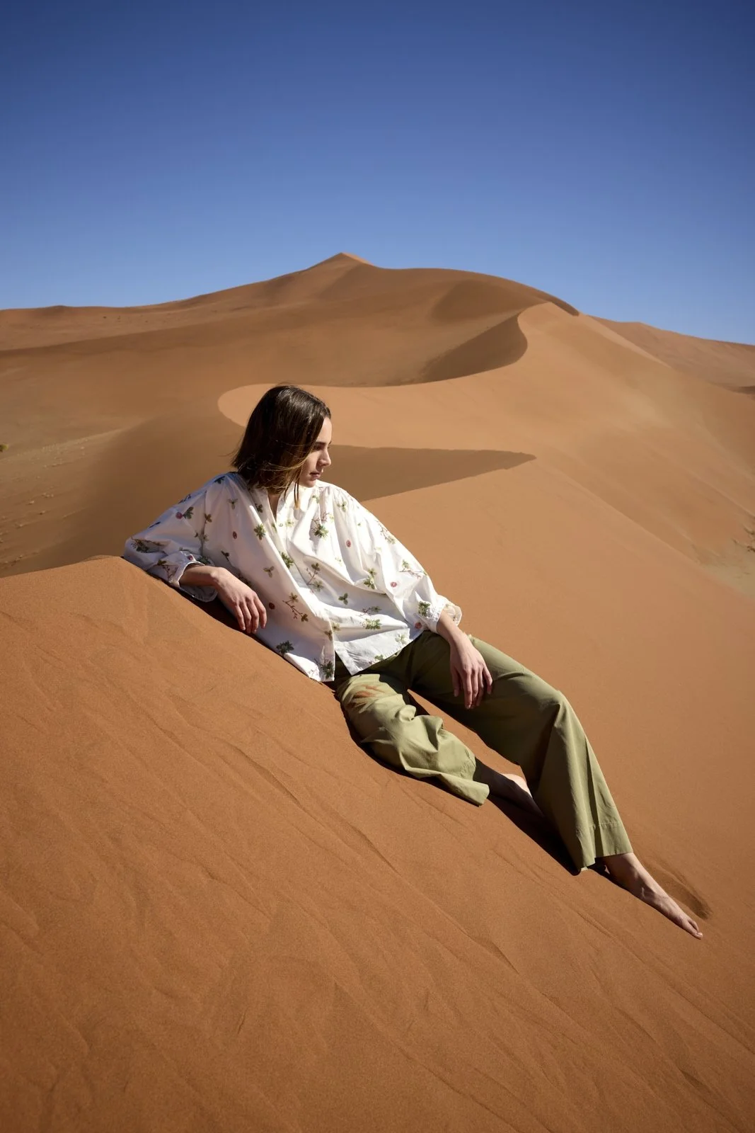 JC Sophie Bluse Luna in Red Flower Sequins