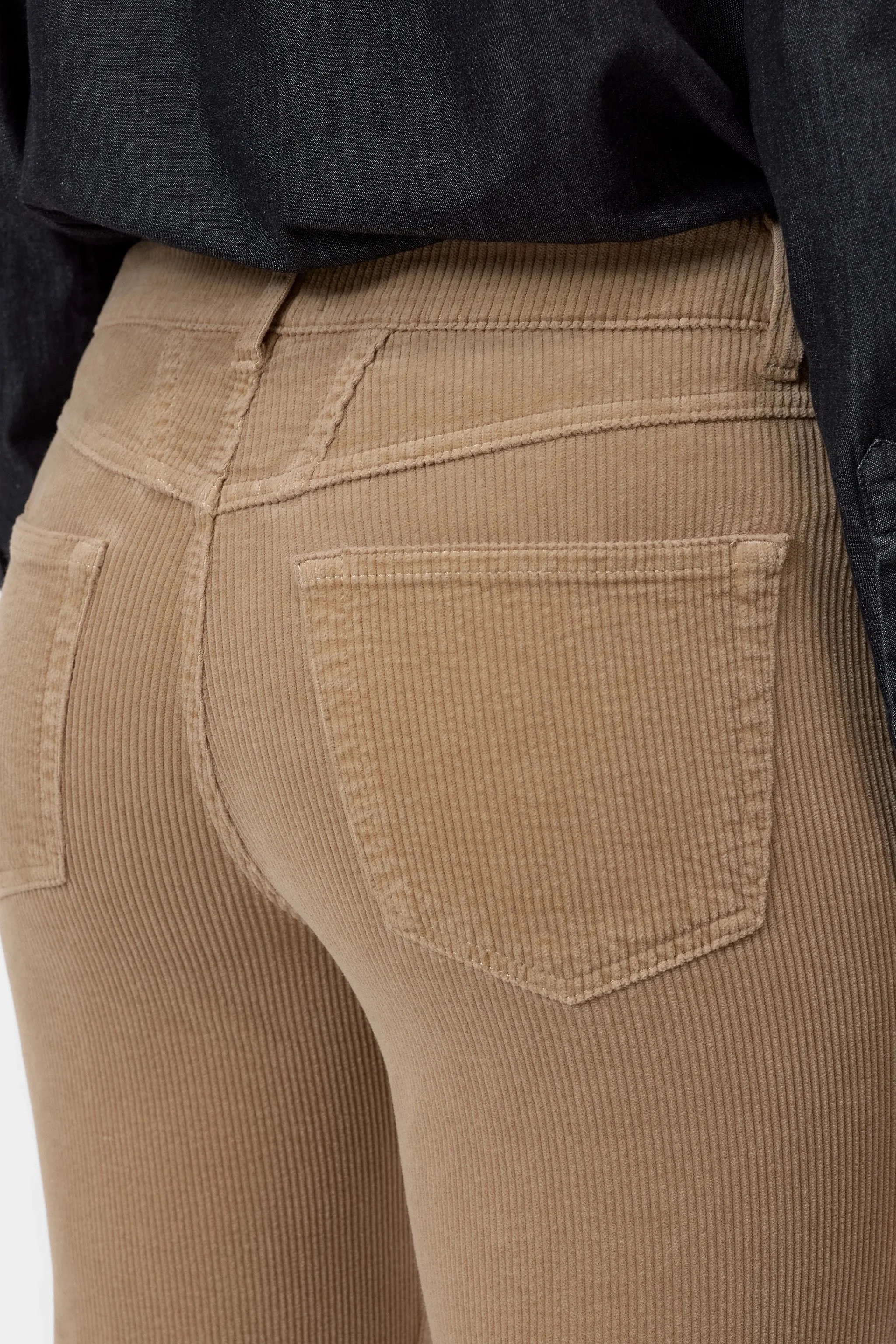 C21243-38Y-30-273.jpg-4.jpeg