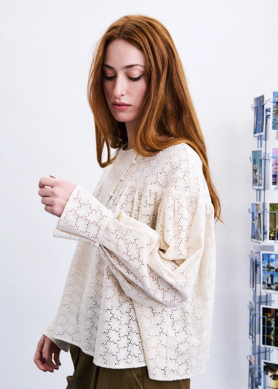 Groß (CHC26650 blouse TAKIS-CRÉME-5).jpeg