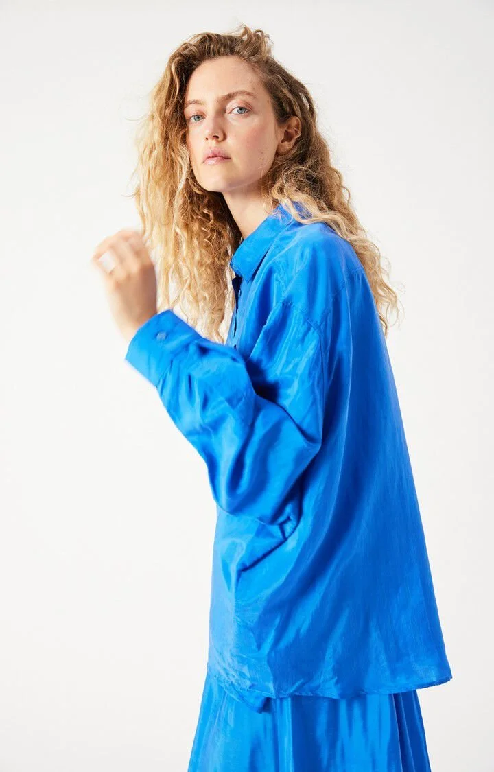 REN06AH26-OLYM-MODEL-1-large.jpg