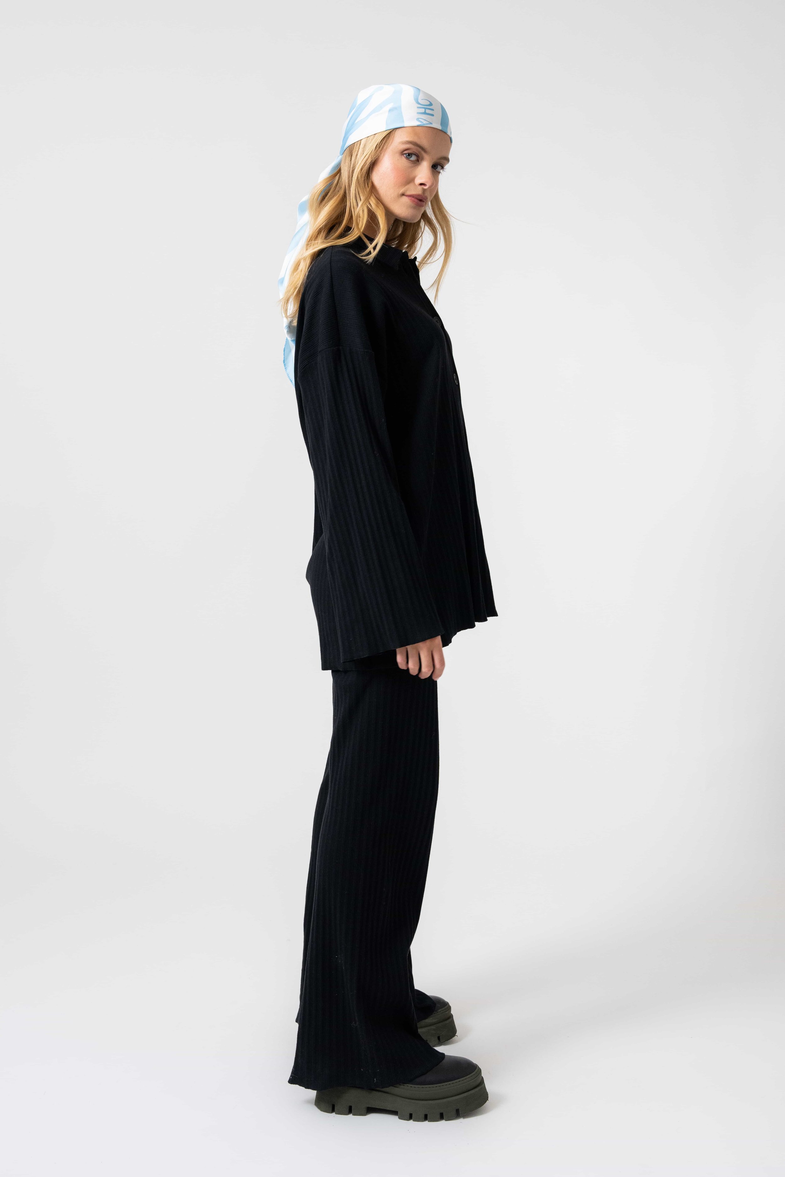 Preorder Fleur Blouse April02-11-03 Preorder Lyle Flared Pants April04-49-03_1.jpg
