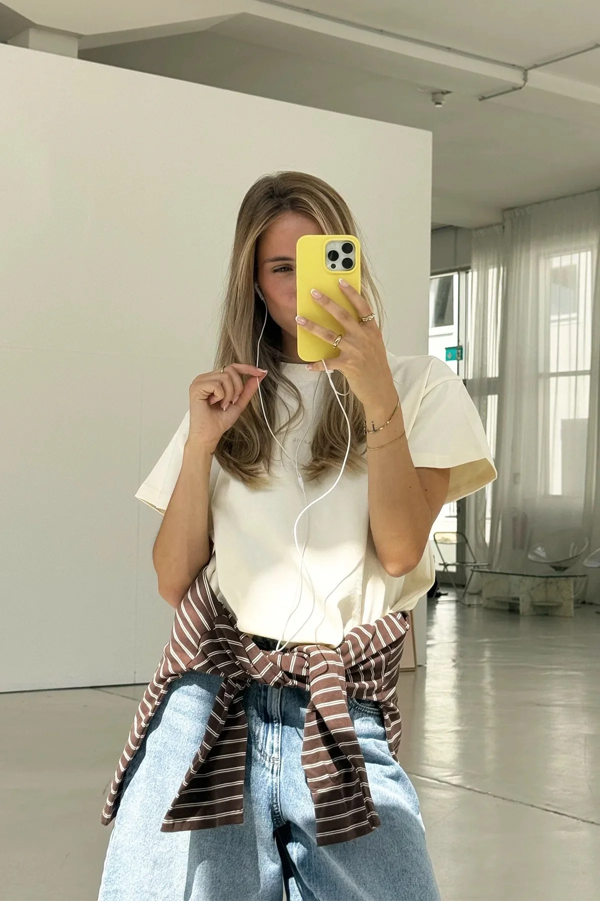 ella-boxy-off-white-3.jpeg