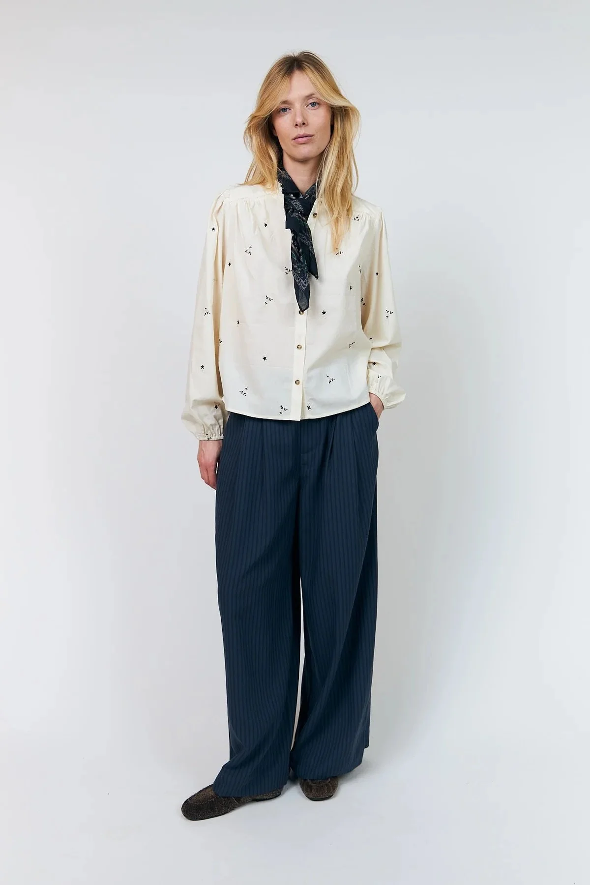 AlessandraLL_Bluse-Shirt-26435-1018-Blumenmuster-3.jpg-2.jpeg