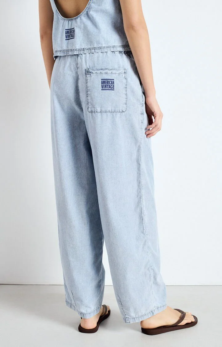 PAY10BE26-BLUSN-MODEL-2-large.jpg