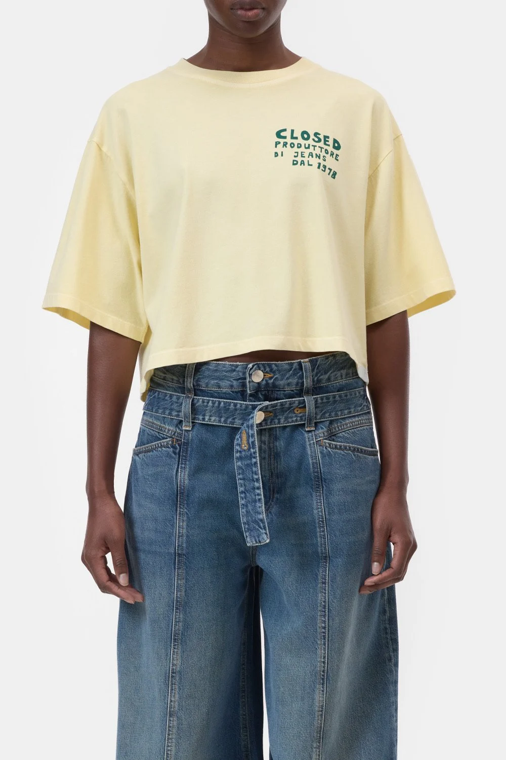 Closed Shirt Boxy in Soft Lemon