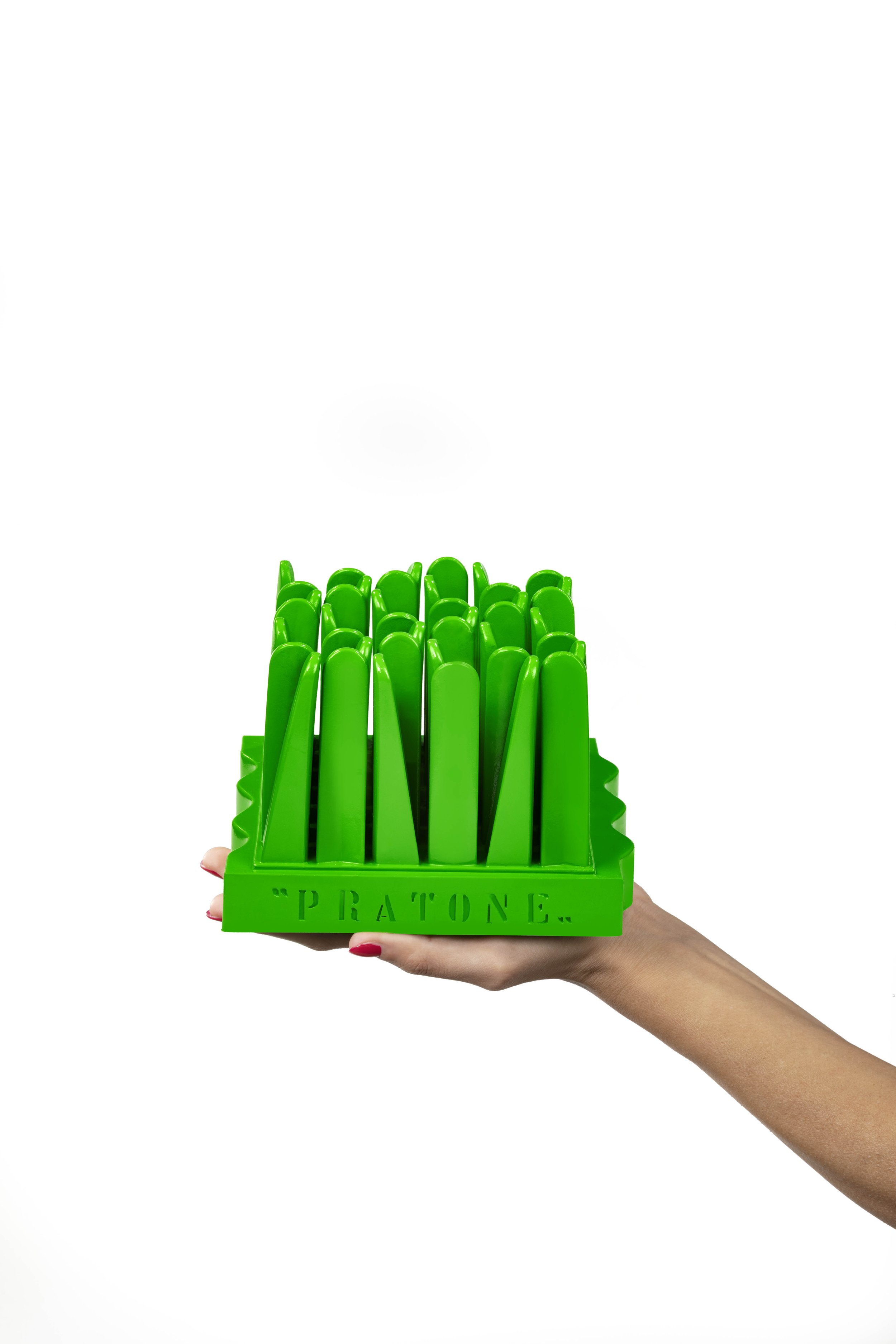 Guframini_20_Pratone_hand1.jpg