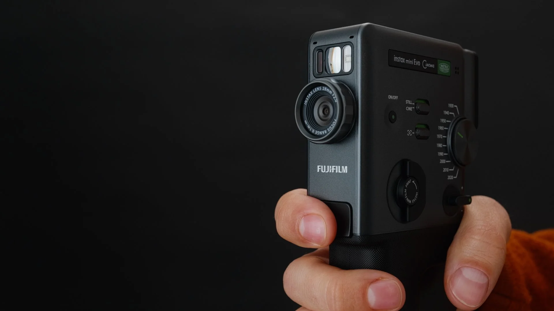01_Online - 888 - instax Mini EVO cinema - (16-9) - V9 Clean Simplified.00_00_53_19.Still002 (1).jpg