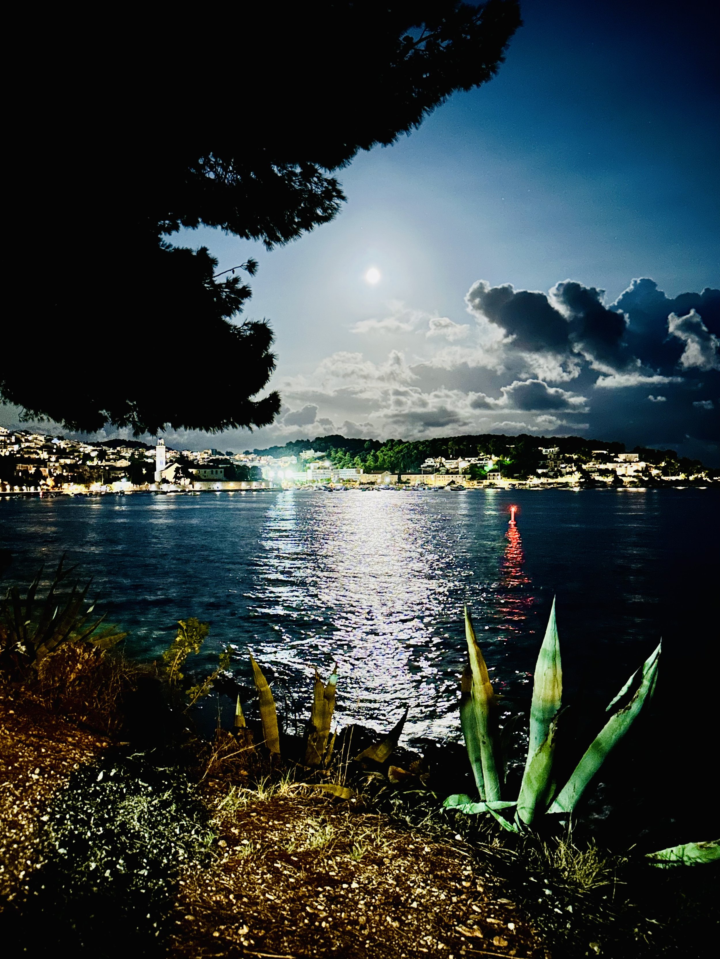 Hvar