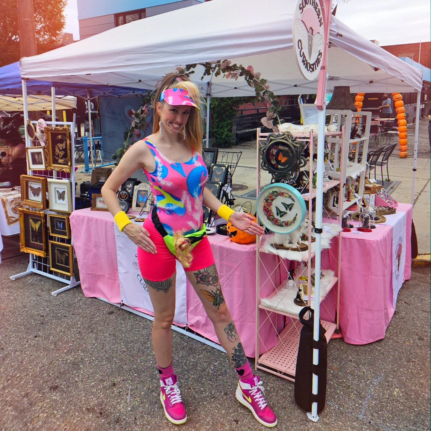 This Barbie had another amazing day in Y'alloweentown 🎃! I can't thank the @yallmartsc crowd enough for showing up despite the gray skies and windy weather! Y'all seriously never cease to amaze me. Special shout out to Candace and Caitlyn for contin