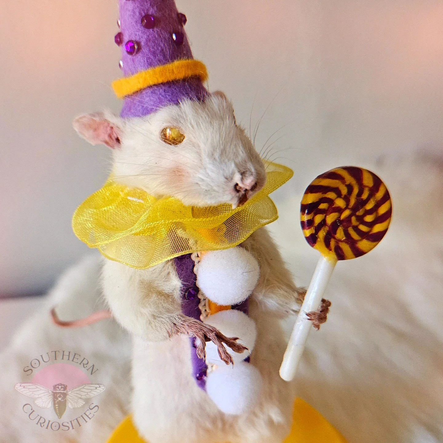 yellowclown3.jpg