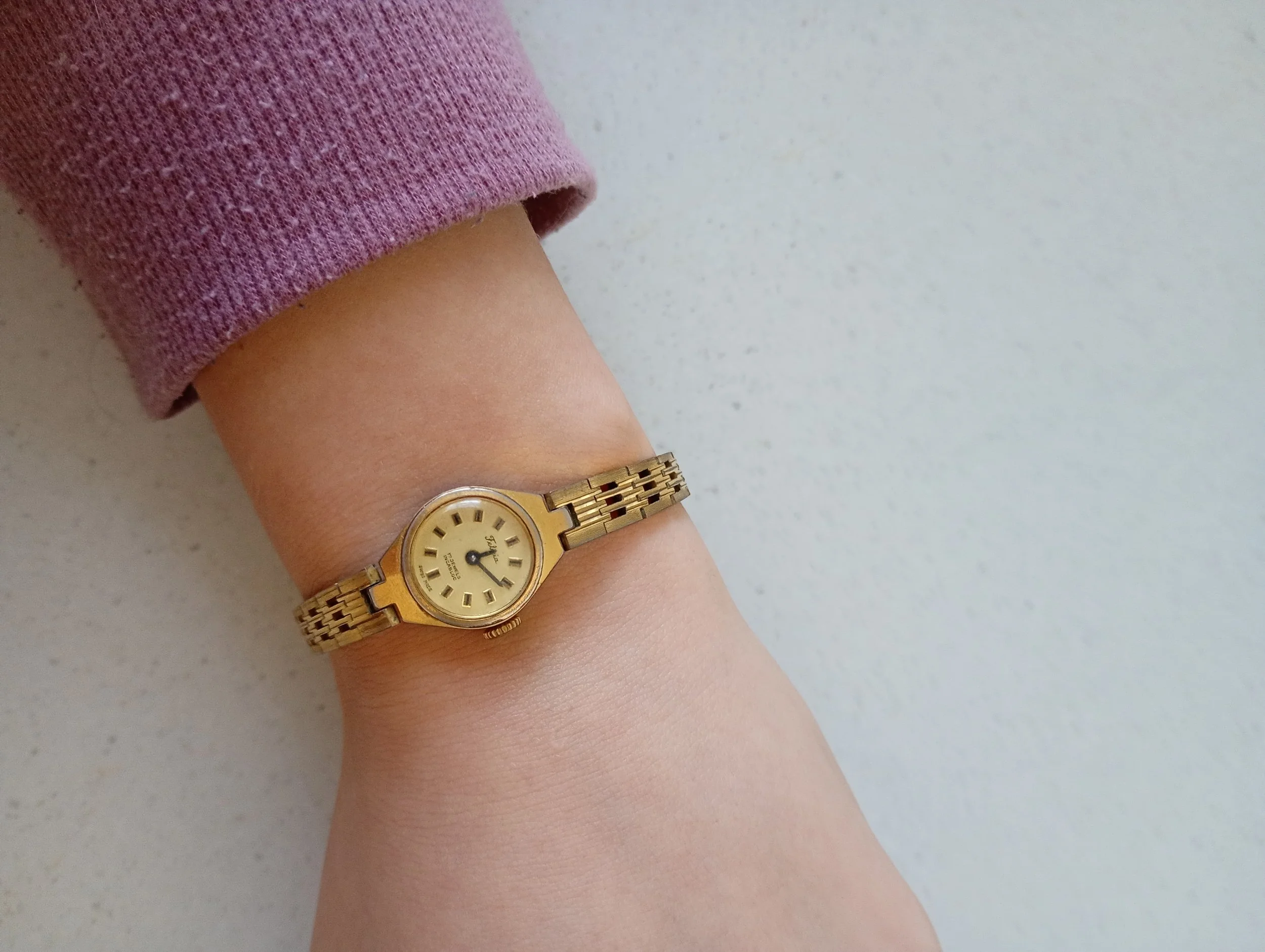 Vintage Felicia Swiss Made 17 Jewel Ladies Mechanical Watch Incabloc UNTESTED