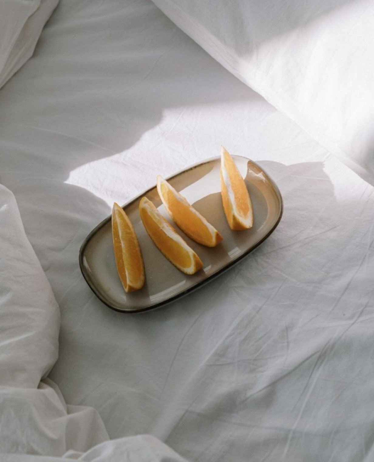 Vitamin C, but we consider everything.

Vitamin C isn&rsquo;t just about the dose. The form matters too.

At VTMN, we use a buffered form of vitamin C that is gentler on the body.

We consider the formulation, how it&rsquo;s delivered and how comfort