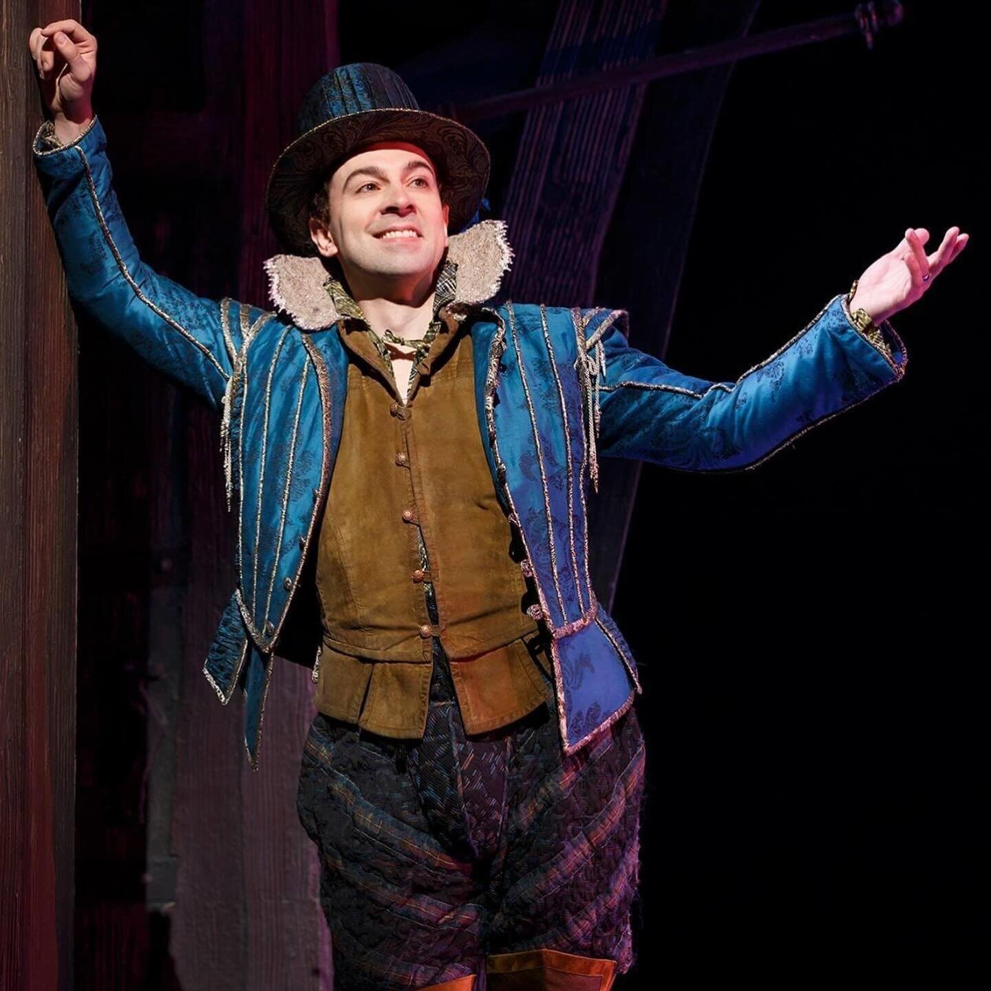 Since the incomparable @mcclurerob is currently starring as the titular role in the national tour of @doubtfireontour (at @dpacnc through Sunday, March 24, 2024), I wanted to share my interview with him from 2016. Something Rotten! was the very first