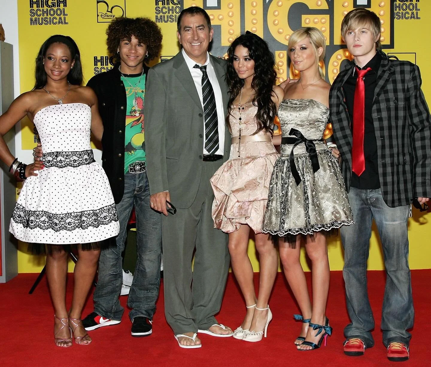 Yesterday was the 20th anniversary of High School Musical, which means I have an excuse to repost my article about the creative genius that is @kennyortegablog Not only did he turn what was a made-for-kids tv movie into an international phenomenon in