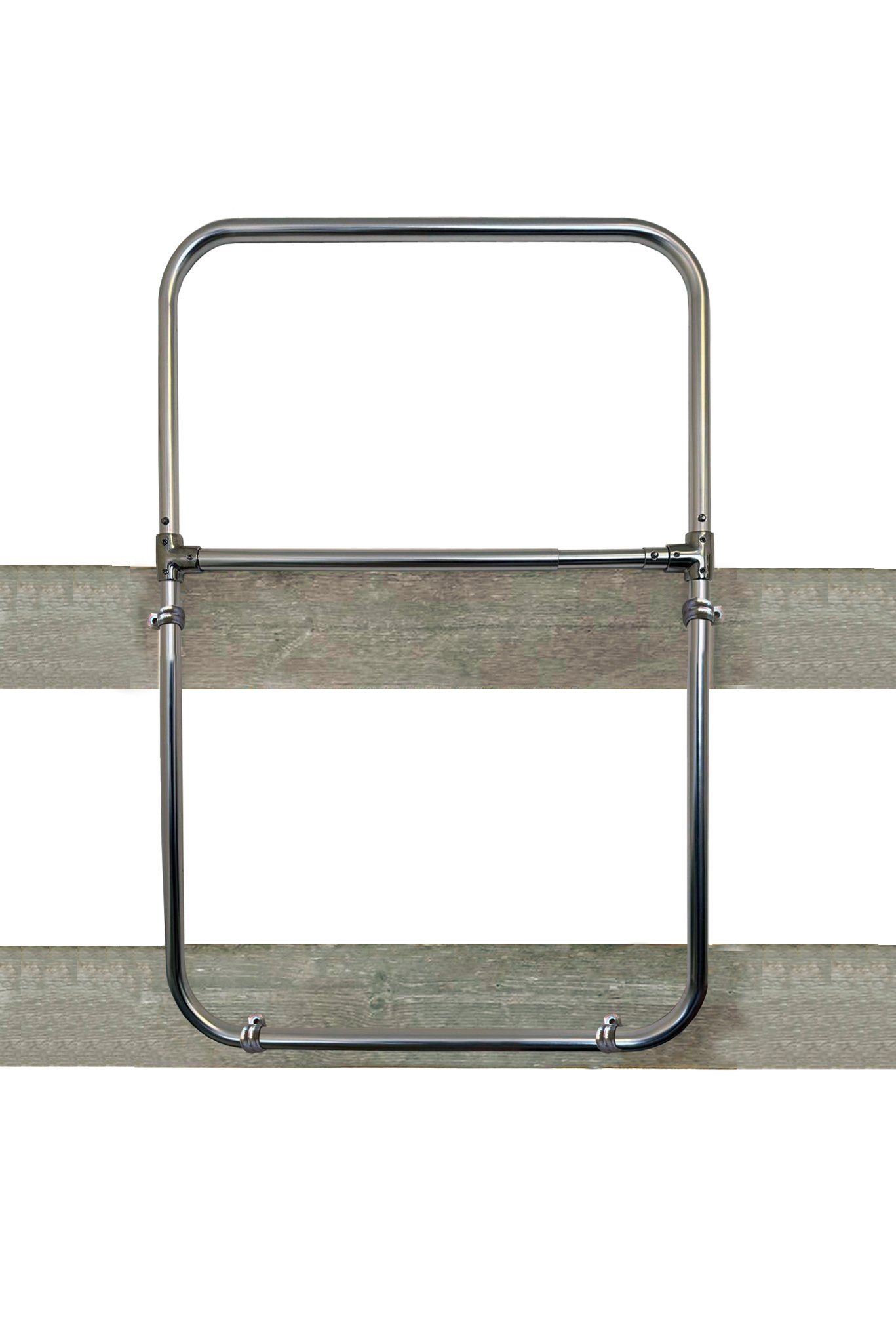 Fence-Top-Pal-hay-net-holder-HayPal-frame-on-fence.jpg