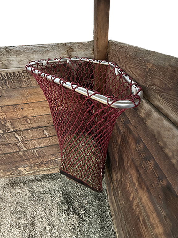 Corner-Slow-Feeder-4x4-post-product-pic_RevA.png