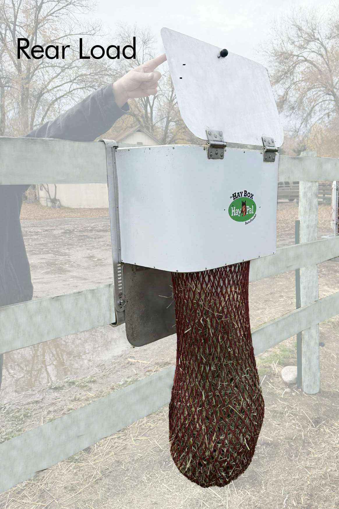 HayBox1-HayBox2-REAR-Load-Auto-Feeders-by-HayPal.png