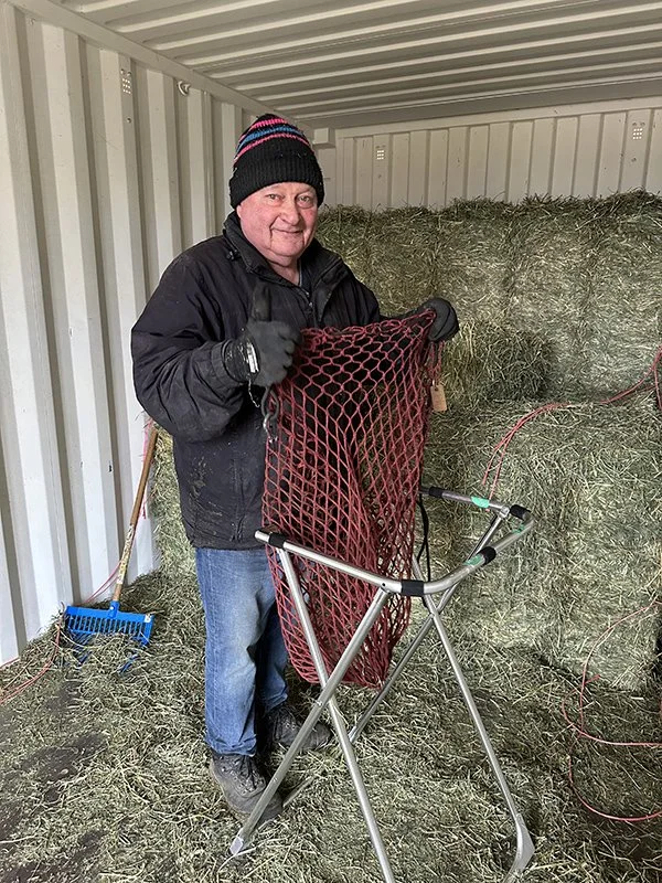 HayPal-Freestanding-Hay-Net-Filler-Lloyd-filling-nets.jpg