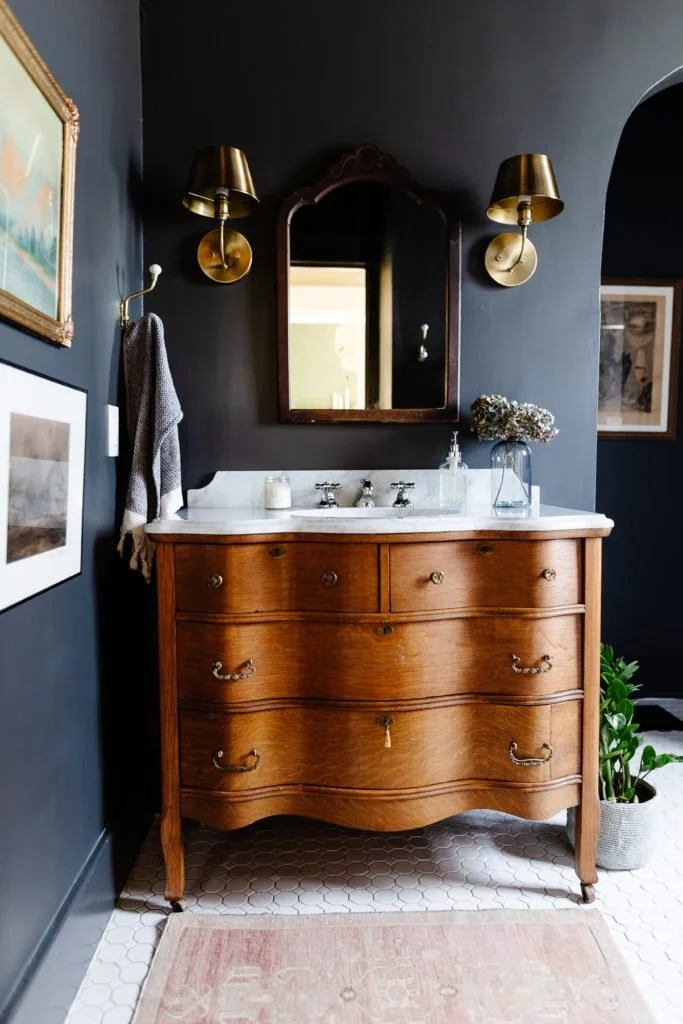 Guest-bath-8-2-683x1024.jpg