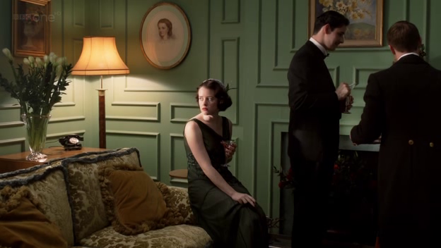 Our 12 Favorite TV Shows For A Dose Of Interior Design ONE ROOM 