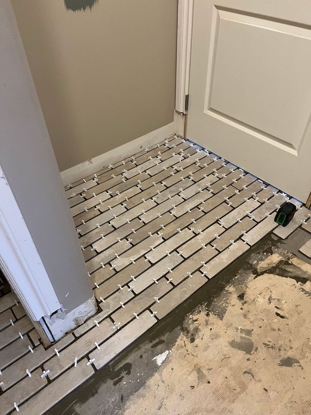 tile-with-spacers.jpg
