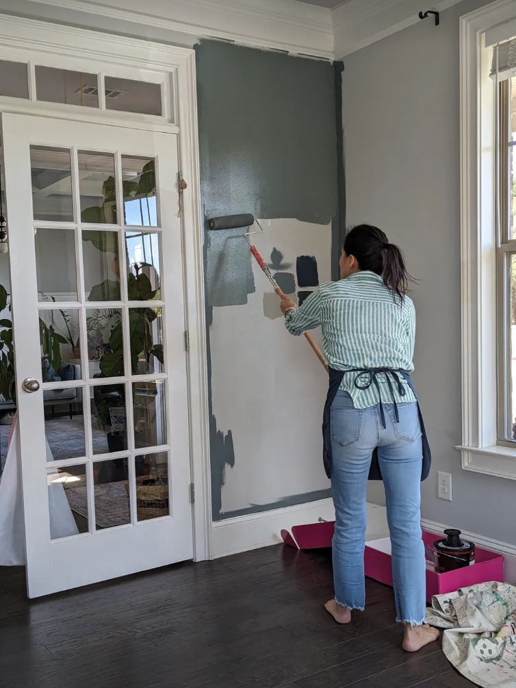 athomewithxin-color-drenched-cozy-charming-blue-music-room-painting-progress-2.png