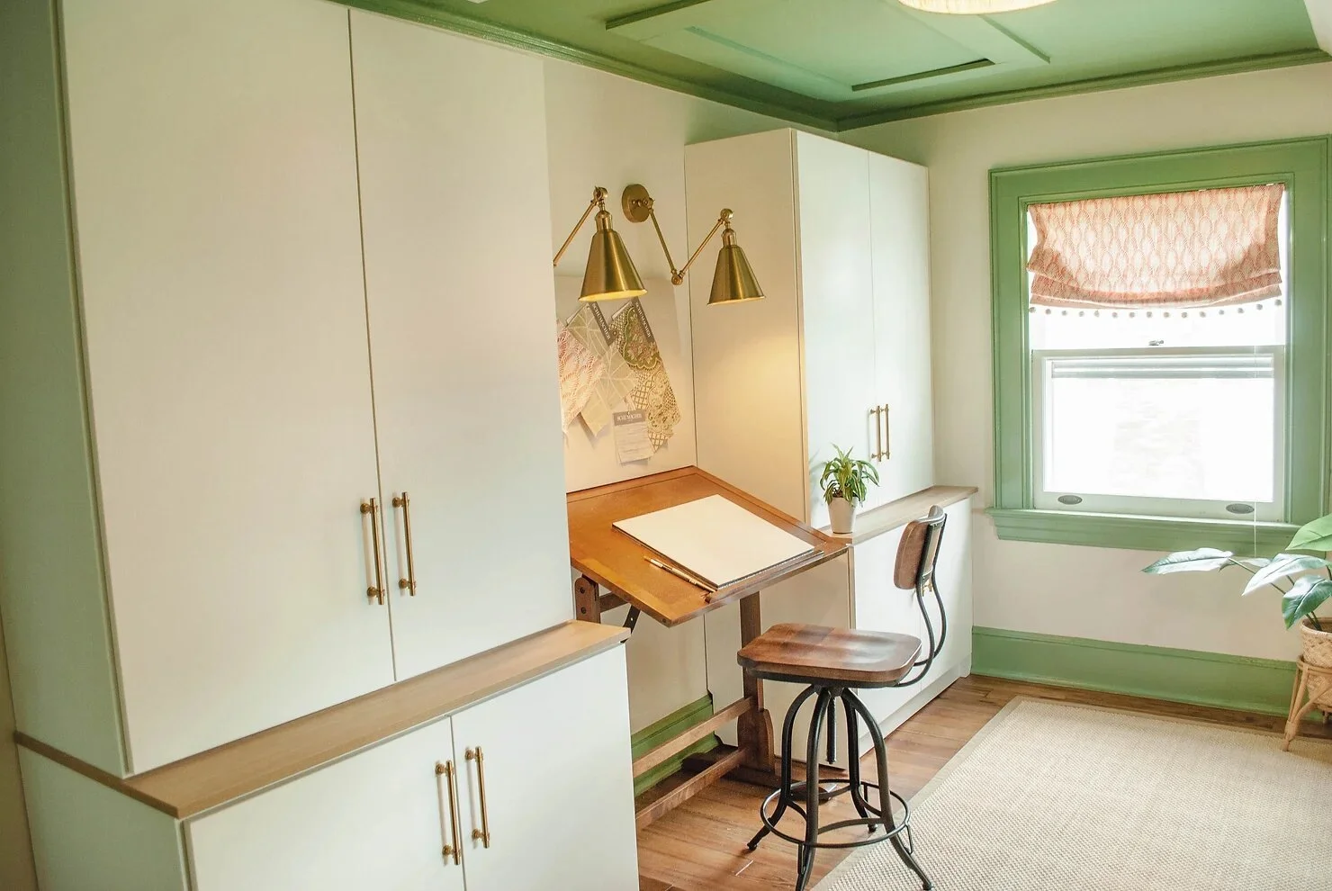 brielle-interiors-green-and-white-home-office-studio-space-wide-2.jpg