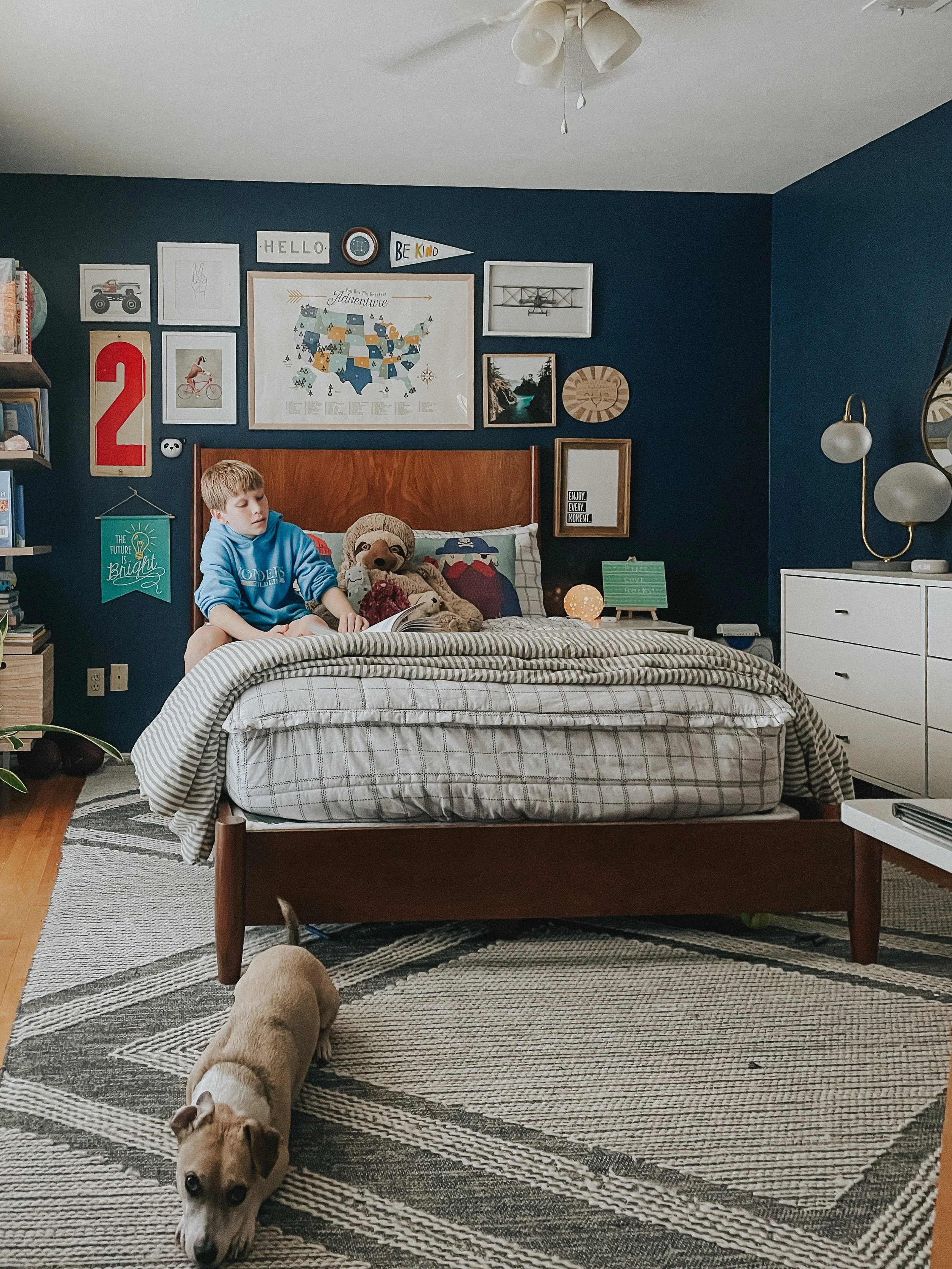 before-tween-vintage-boys-bedroom-one-room-challenge-2.jpg