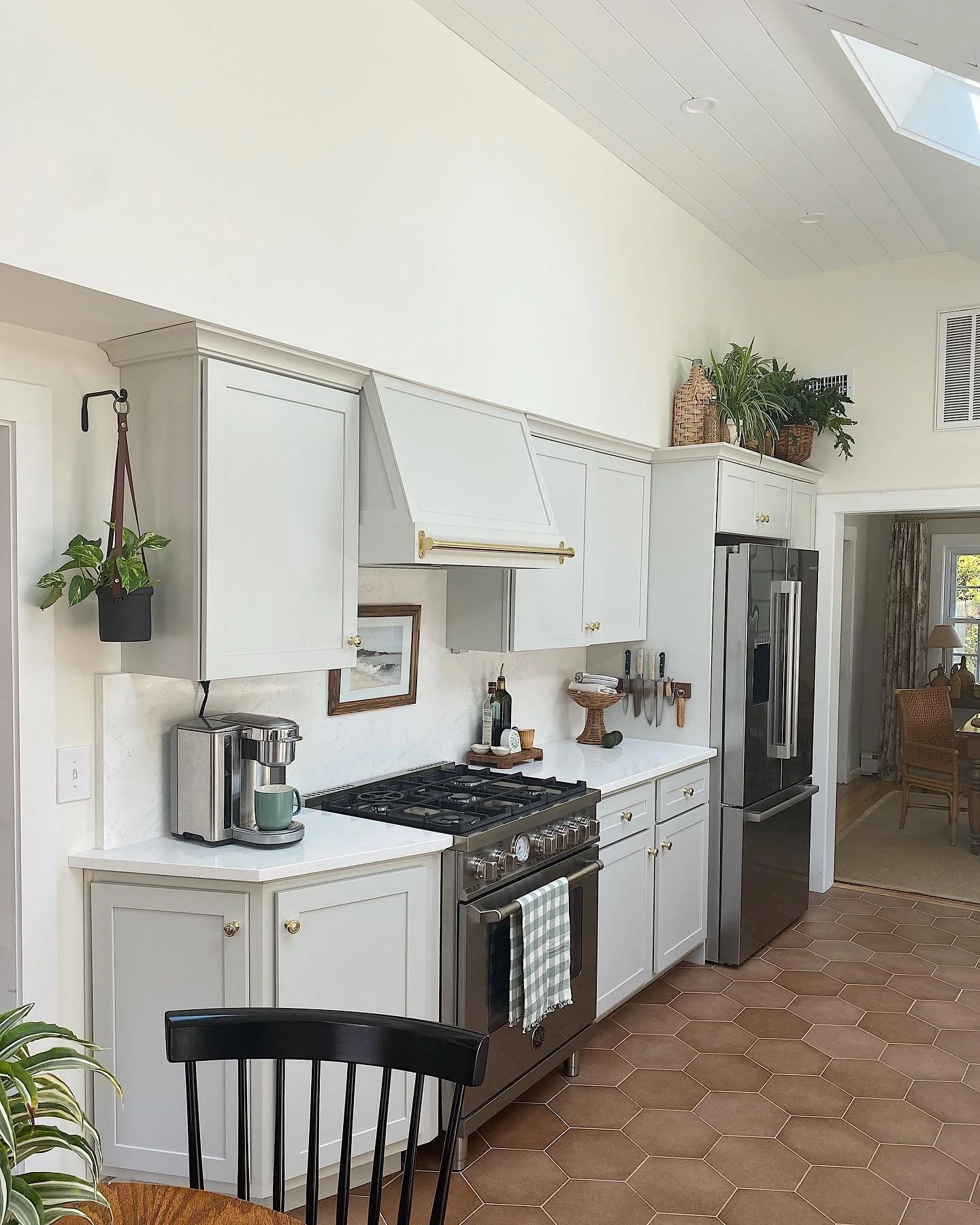 homespun-styling-co-galley-kitchen-after-5.jpg