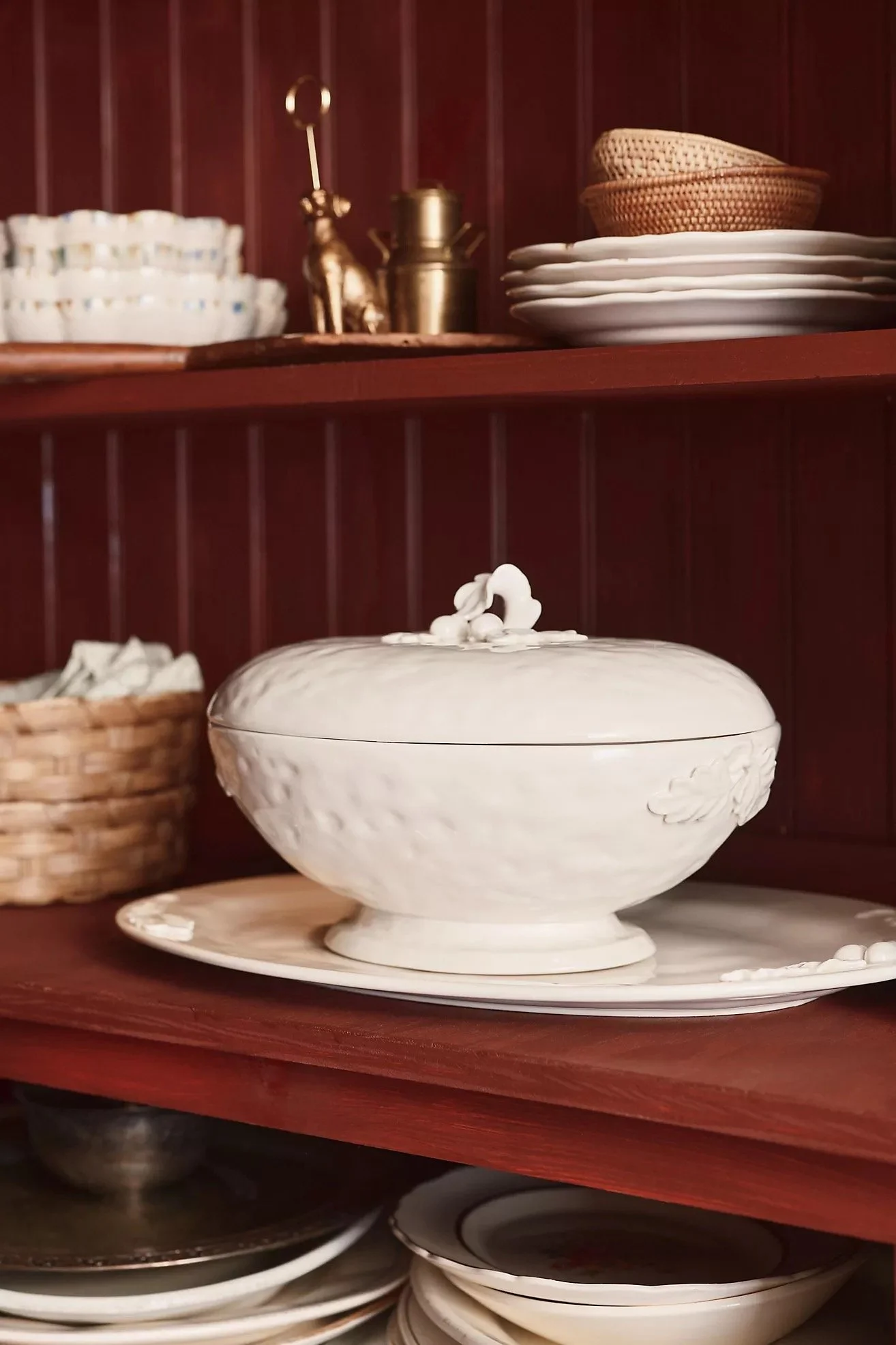 Oak Leaf Stoneware Tureen