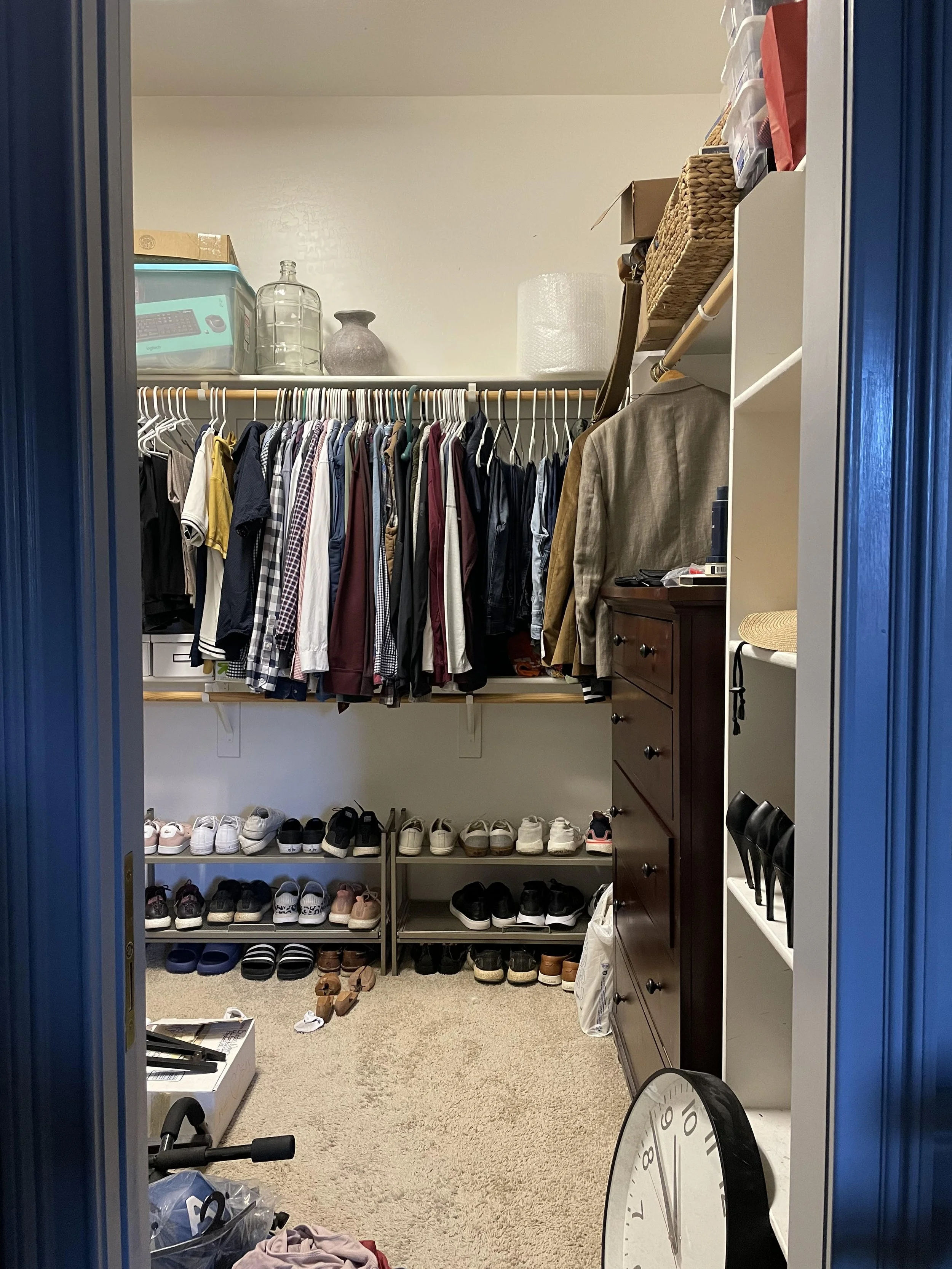 littlejoymarket-oneroomchallenge-DIY-closet-built-ins-before-3.jpeg