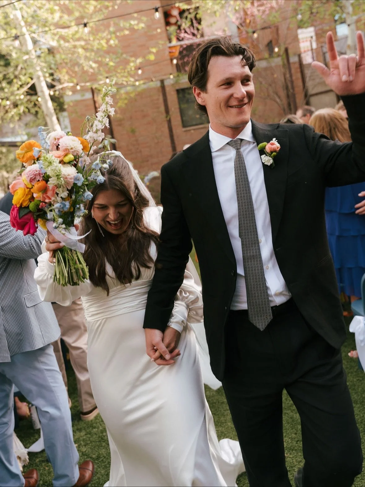 You can&rsquo;t beat the post-ceremony glow 🤍

Venue: @hotelmagdalena 
Photographer: @averyleephoto_ 
Florals: @createdby.carly 
Hair and makeup: @haileysarahbeauty
