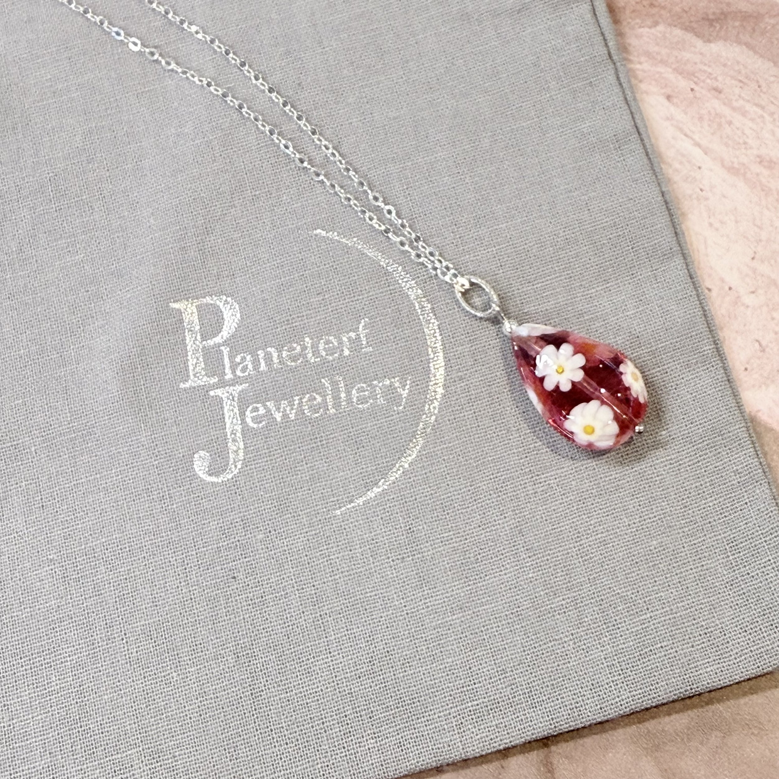 Pink Murano daisy peardrop on sterling silver chain