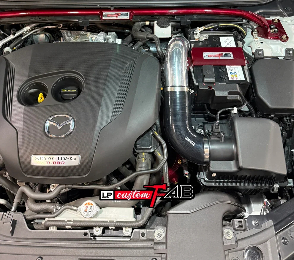 LpFab-mazda3-2.5t-inlet-pipe-installed-top.webp